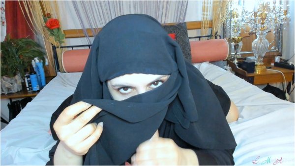 Lilimissarab - Arab Hijab Milf Gives Neighbor Blowjob - Femdom Pov