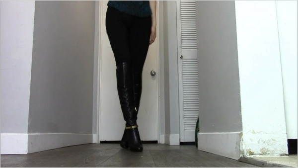 Miss Melissa - Sexy Black Boots With A Heel